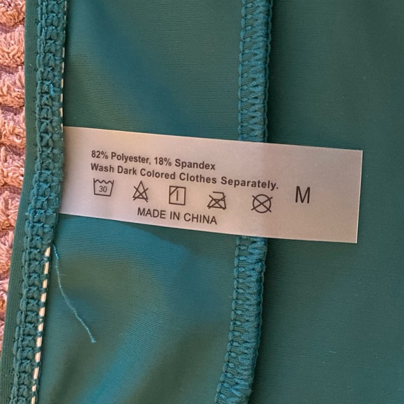 Cute 2-pc Outfit - Picture 9 of 11